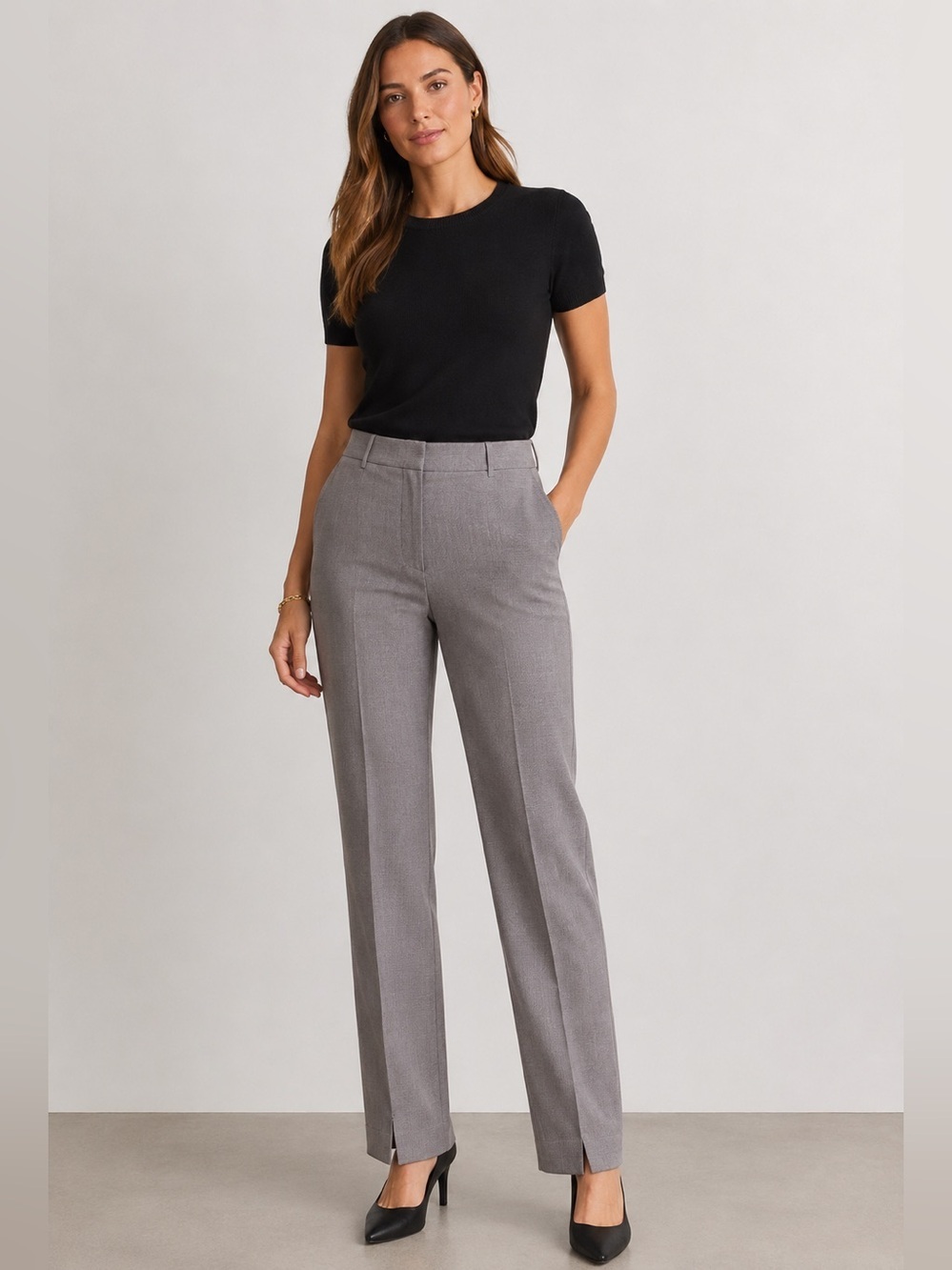 • St. John • Women’s Jennifer Pleated Straight-Leg Pants
Gray 6